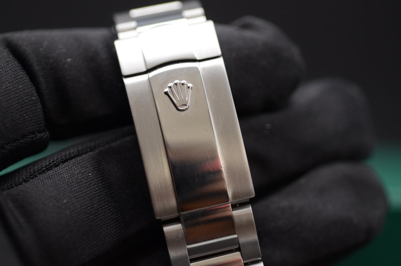 Rolex Oyster Date Blue Dial 34mm- 115200