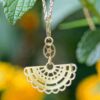 Collier éventail