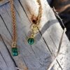 Collier pierre malachite dorée ronde avec rouage – Image 7