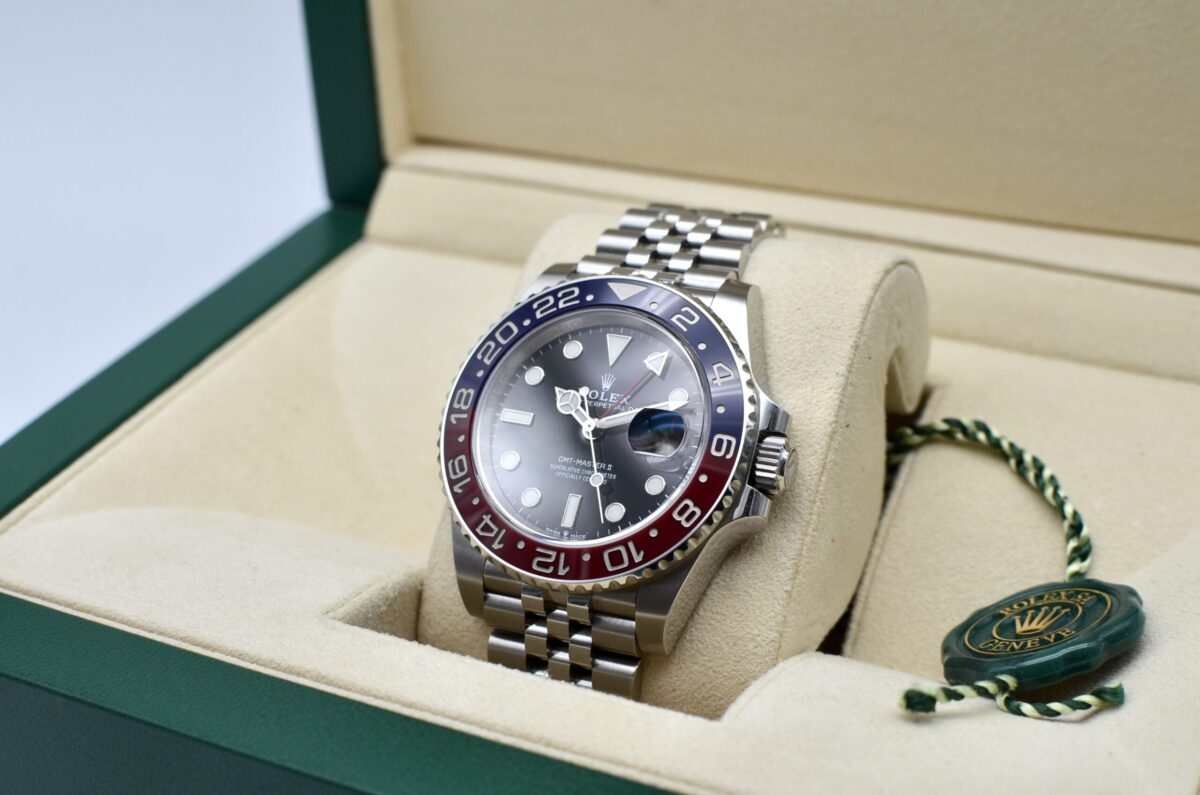 rolex GMT MASTER II -PEPSI