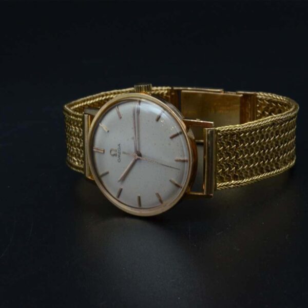 Omega Auto or tréssé