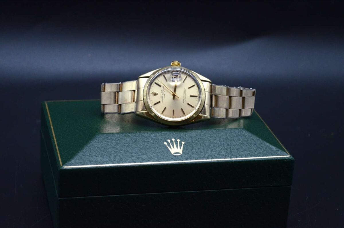 Rolex Oyster Perpetual Date Plaqué Or - 1550