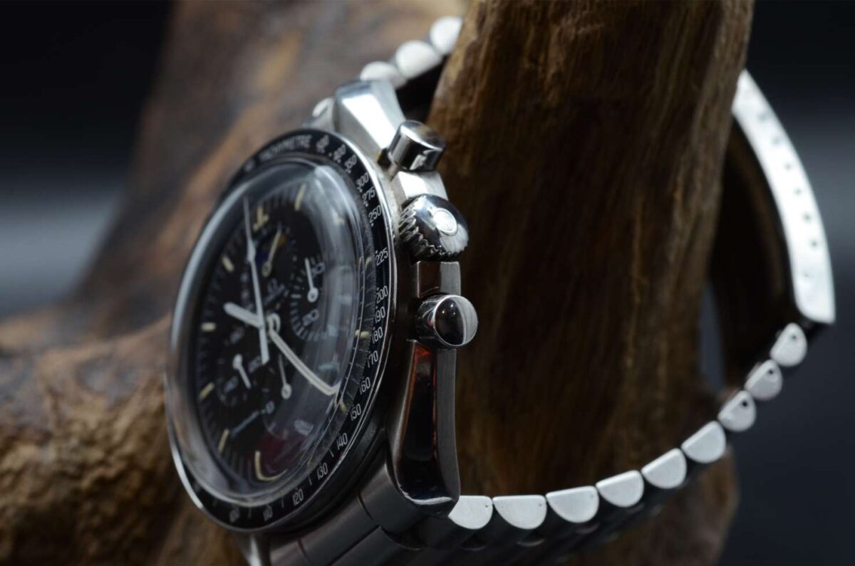 Omega Speedmaster moonwatch