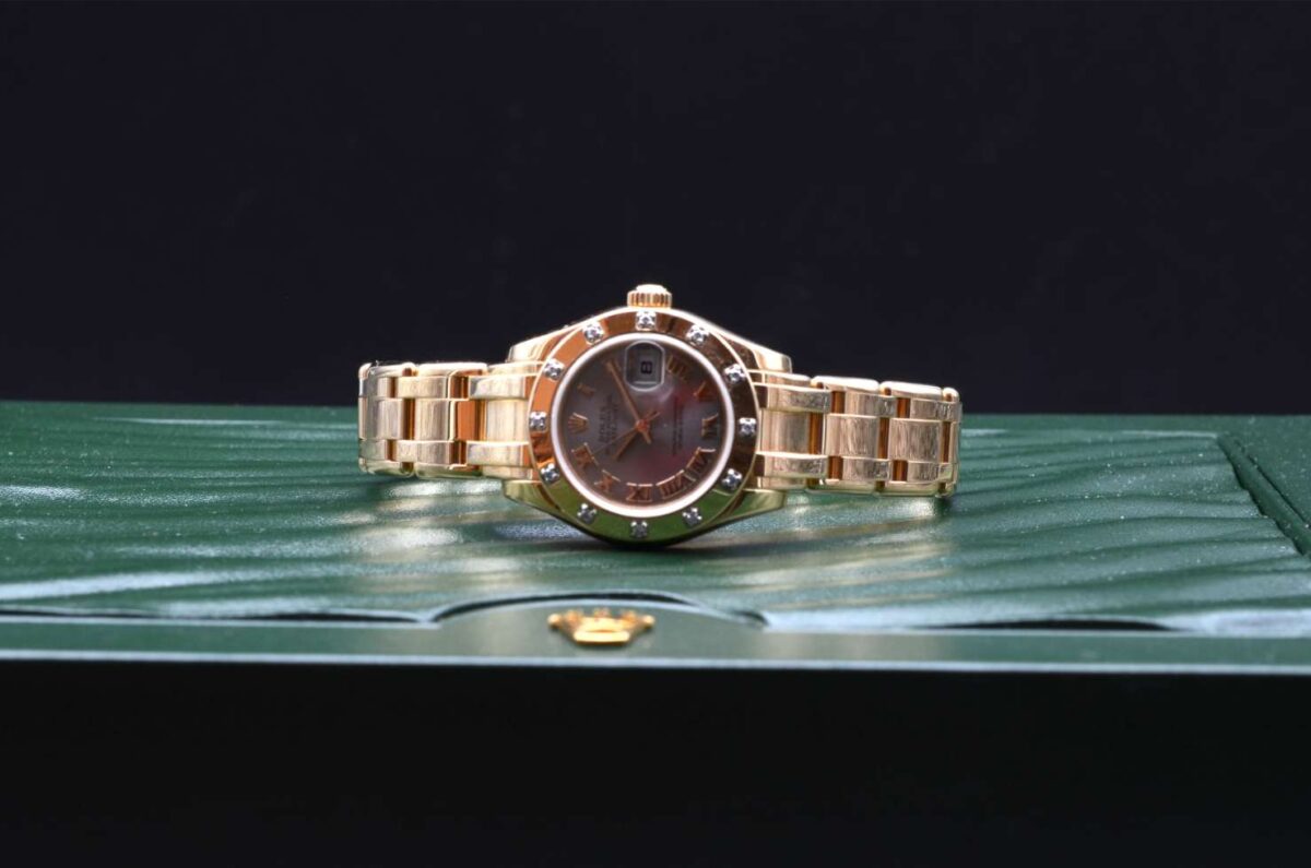 Rolex Perle Master