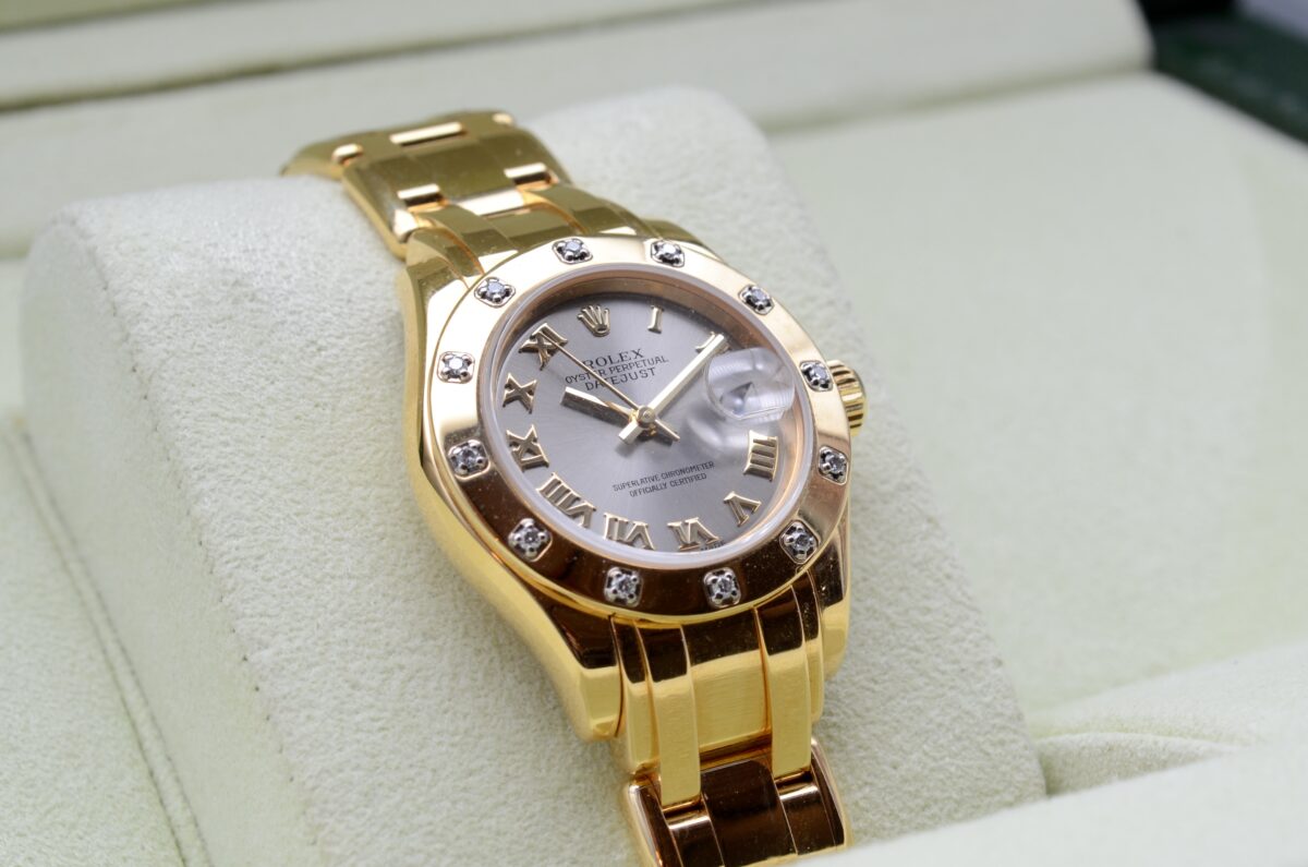 Rolex Perle Master