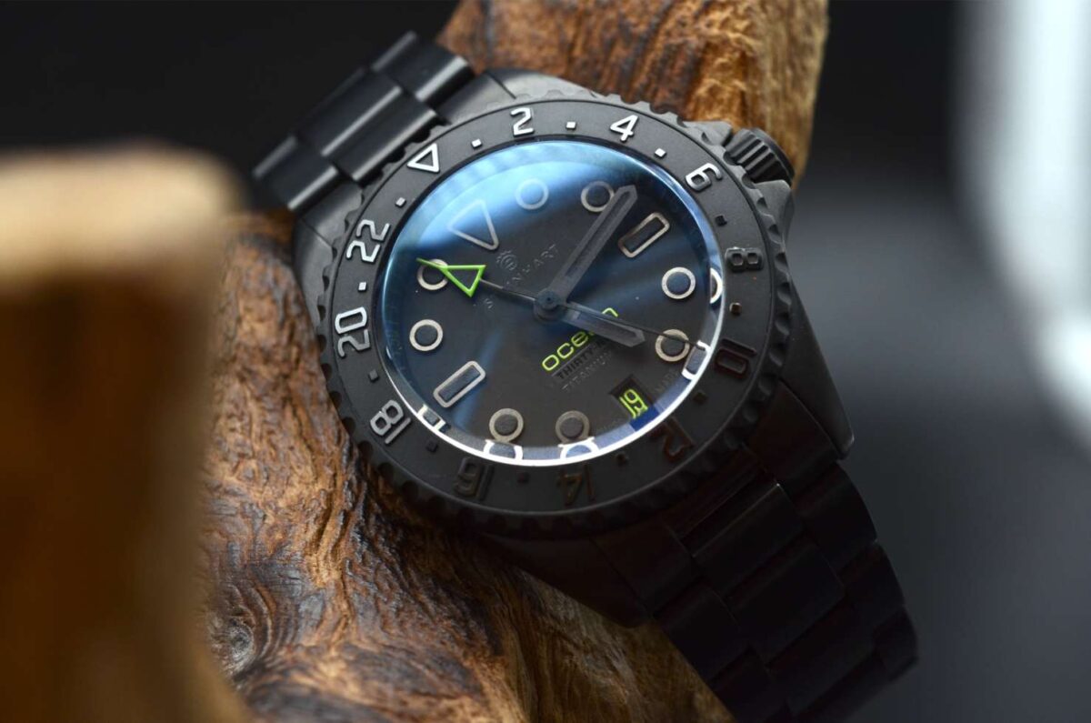 Steinhart Océan 39 Titanium GMT phantom green