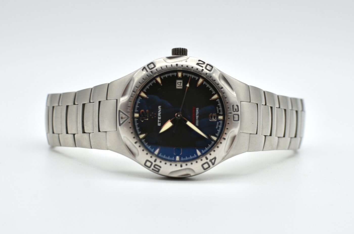 Eterna Monterey Quartz