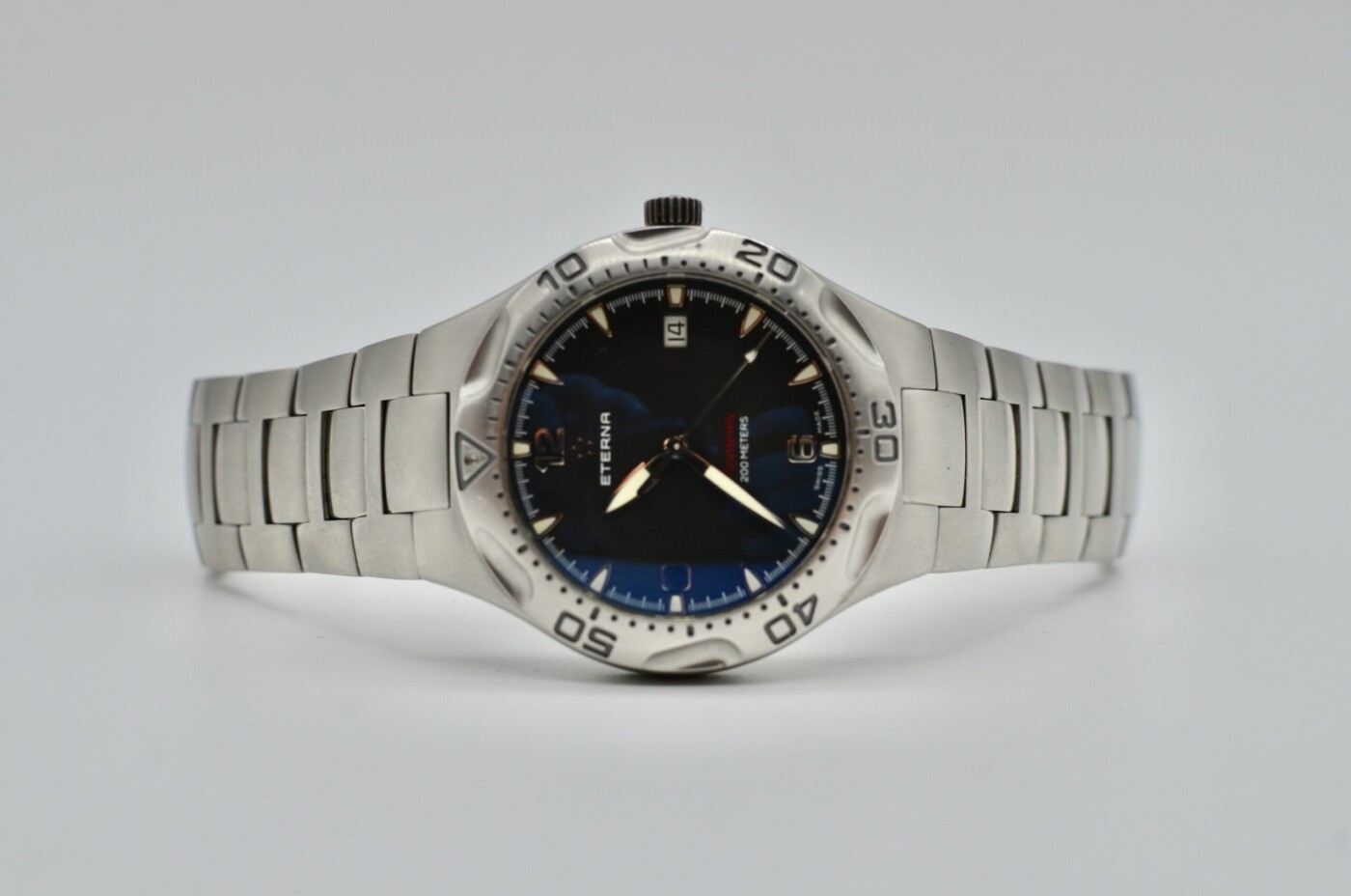 Eterna Monterey Quartz