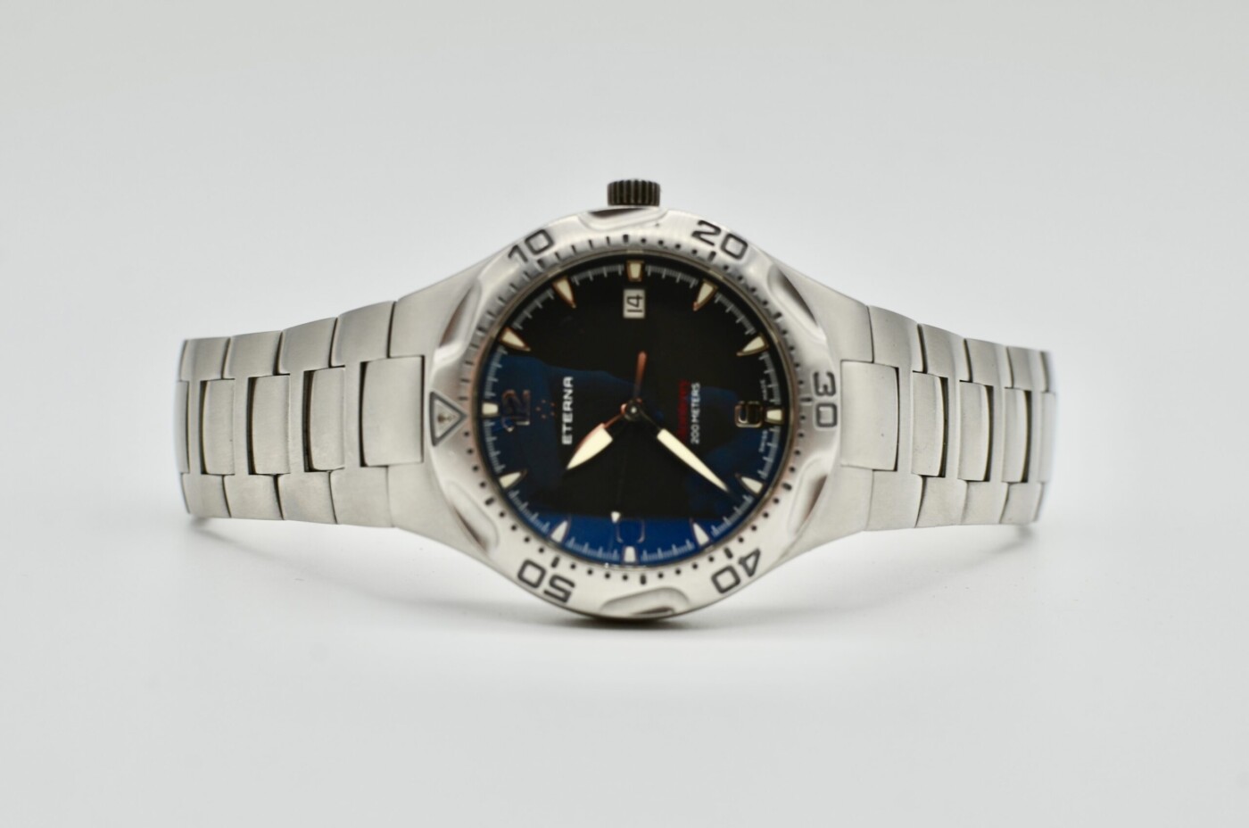 Eterna Monterey Quartz