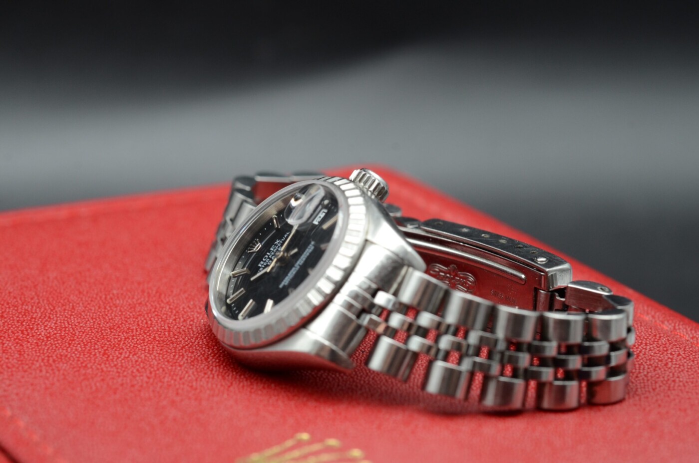 Rolex Oyster perpetual date lady