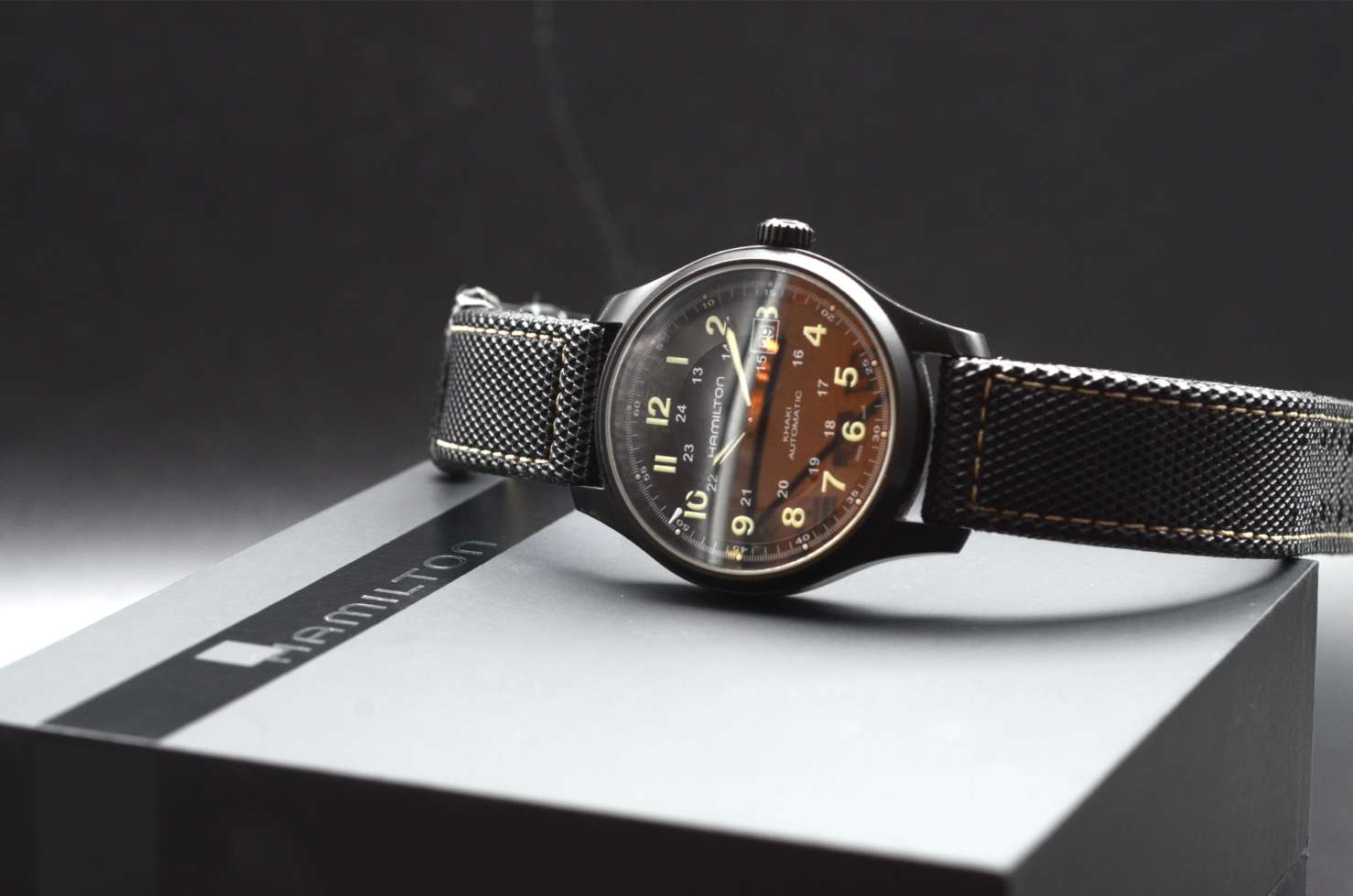 Hamilton Khaki Field