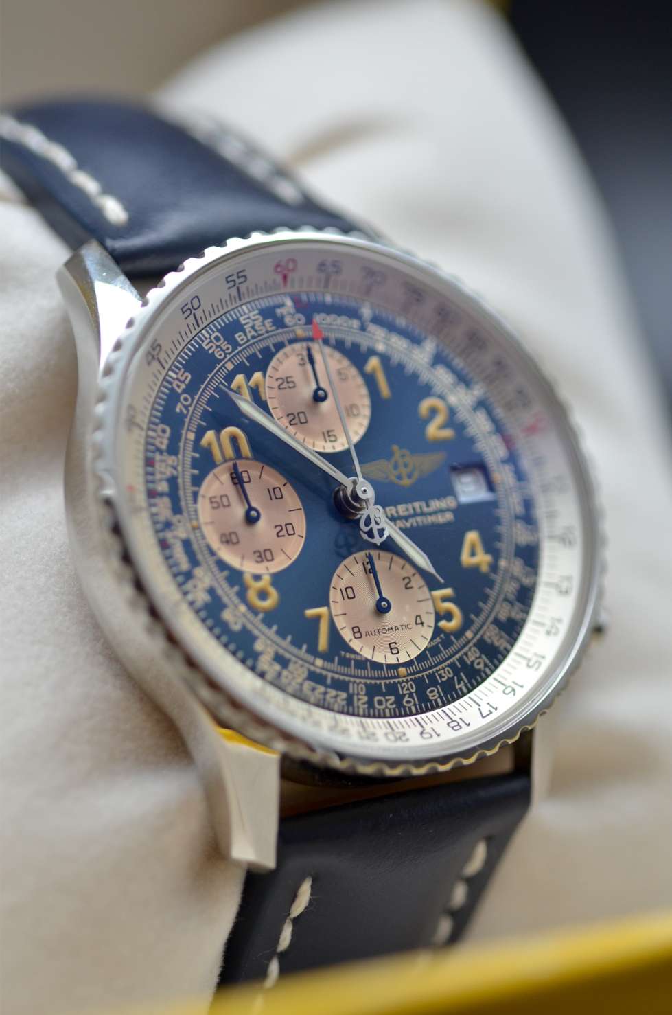 Breitling Navitimer