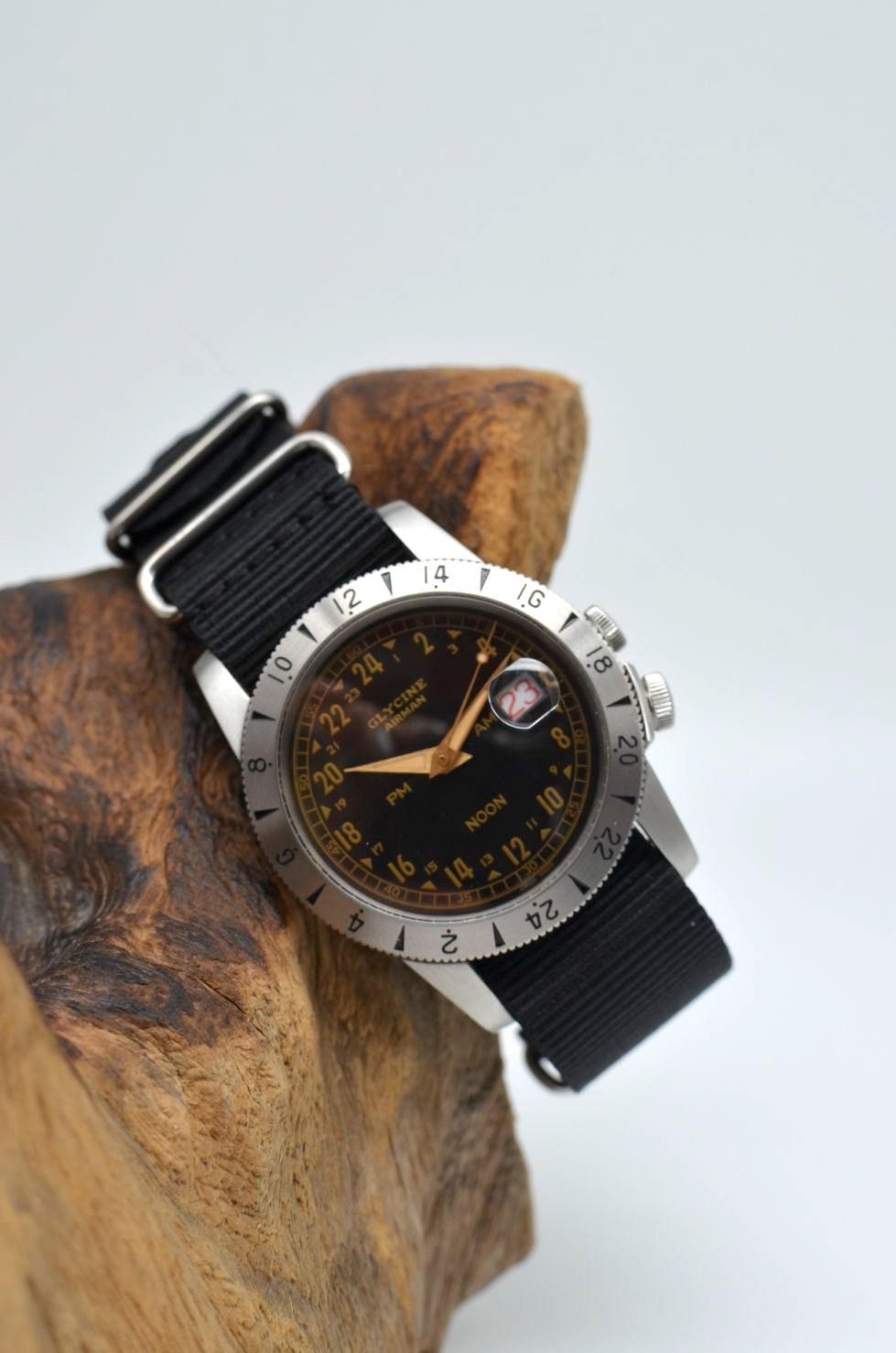 Glycine Airman NOON GL0377 Glycine Airman NOON GL0377