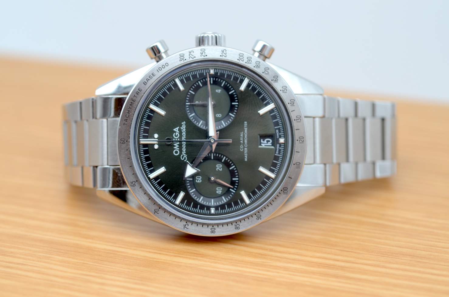 Omega Speedmaster 57