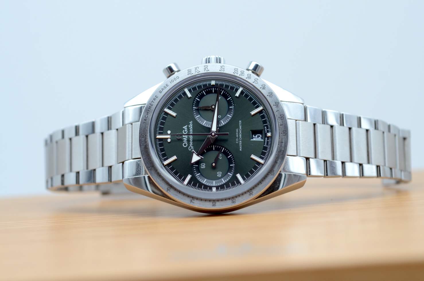 Omega Speedmaster 57