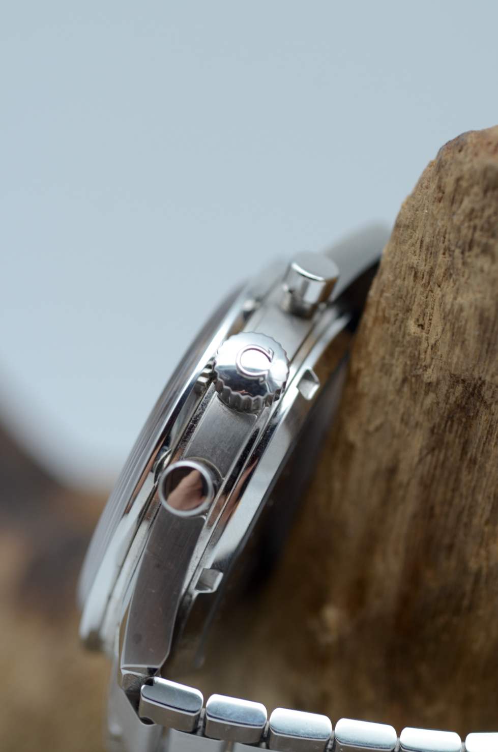 Omega Speedmaster 57