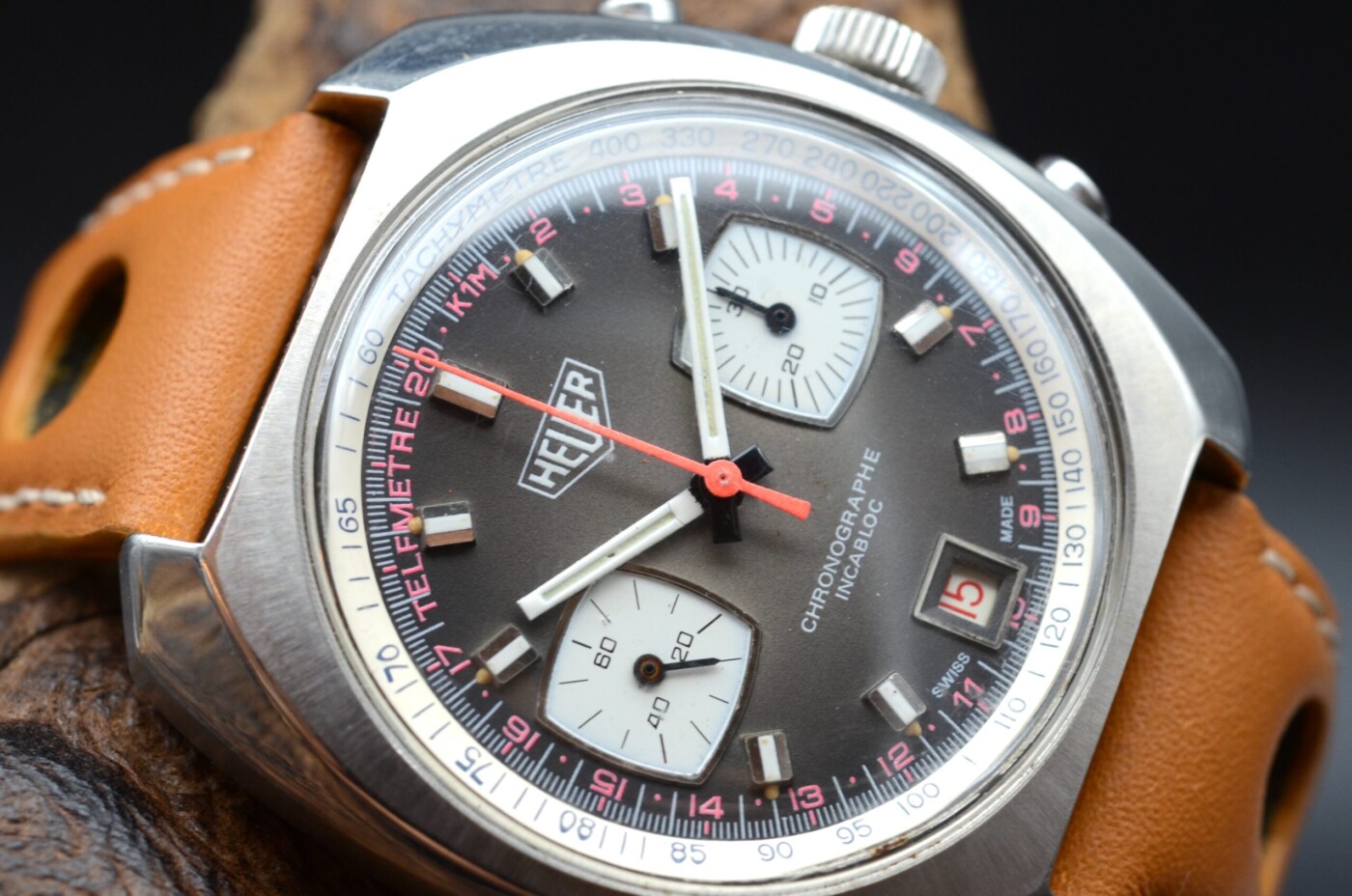 Heuer Carrera red Tachy-3647