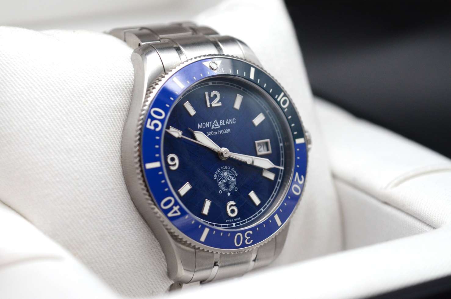 Montblanc 1858 Iced Sea Automatic Date