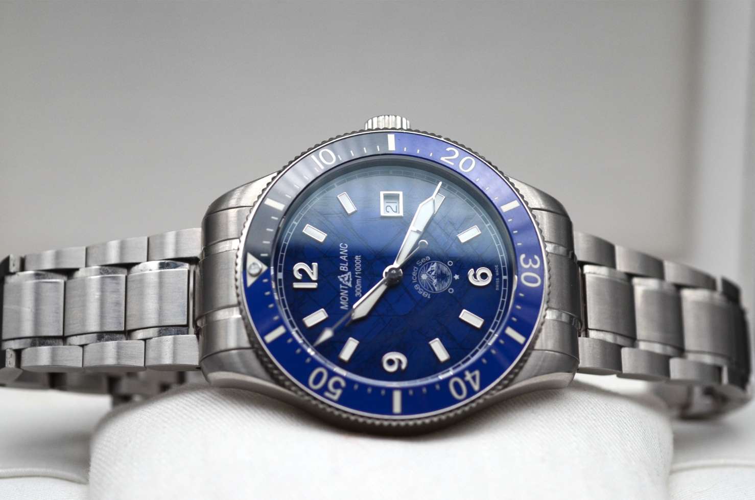 Montblanc 1858 Iced Sea Automatic Date