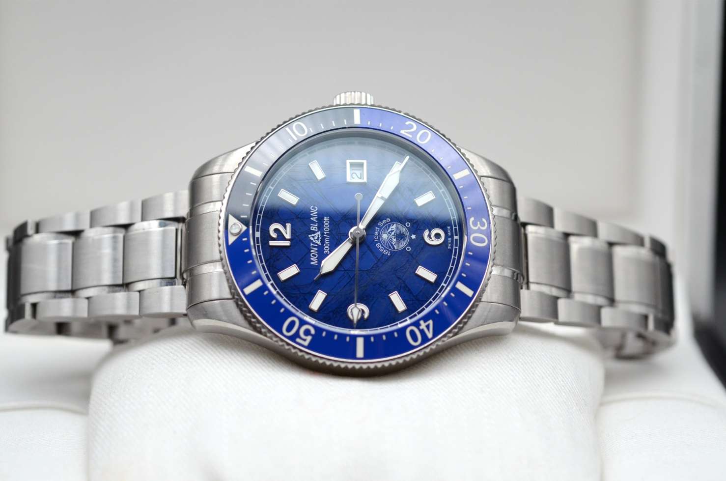 Montblanc 1858 Iced Sea Automatic Date