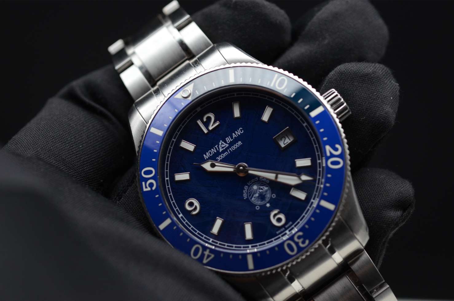 Montblanc 1858 Iced Sea Automatic Date