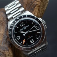 Bell & Ross BR V2-93 GMT