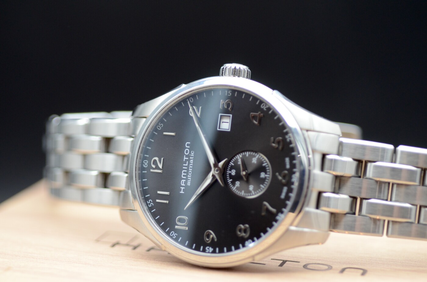 Hamilton Jazzmaster Maestro Small Second